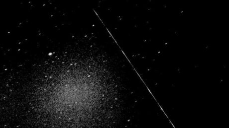 Чтение «световых отпечатков» мёртвых спутников: как анализировать их данные